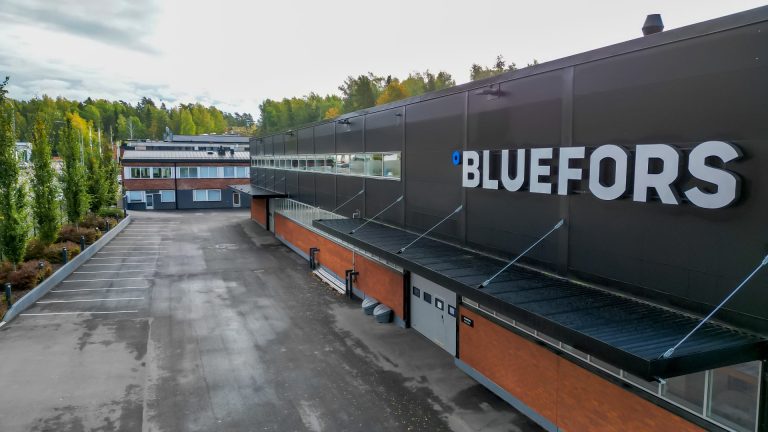 Bluefors factory