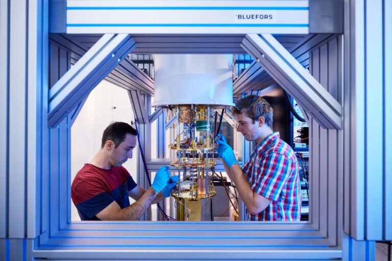 Silicon Quantum Computing is building the first commercial quantum computer platform capable of hosting millions of qubits in a single system with scalable cooling