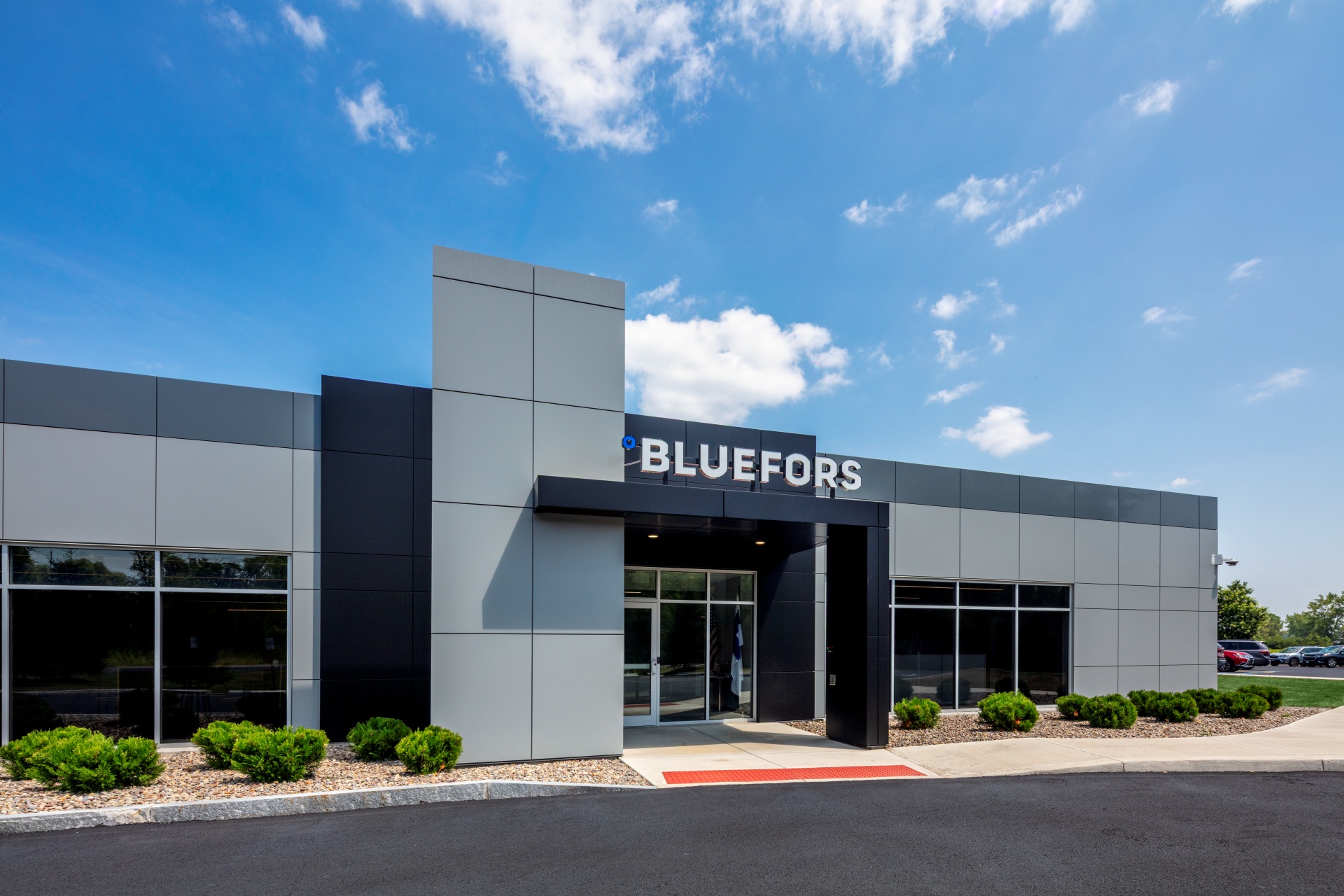 Bluefors Syracuse exterior